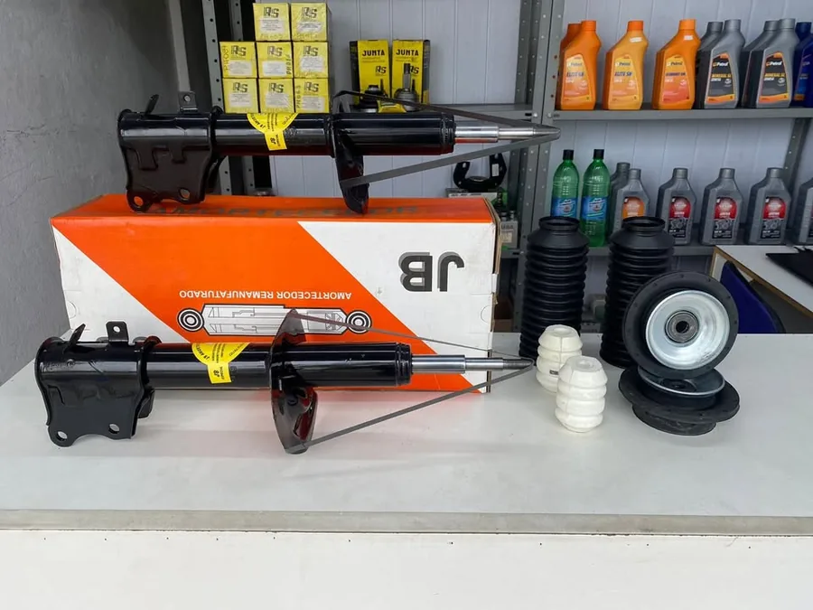 Amortecedor remanufaturado com kit de suspensão: coifas, batentes e coxins